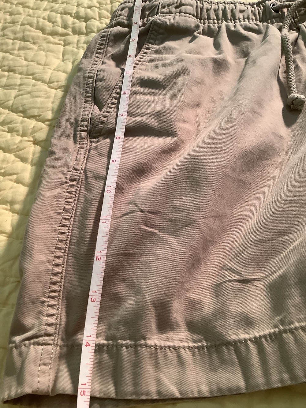 LL Bean Men’s Dock Shorts - Picture 6 of 7